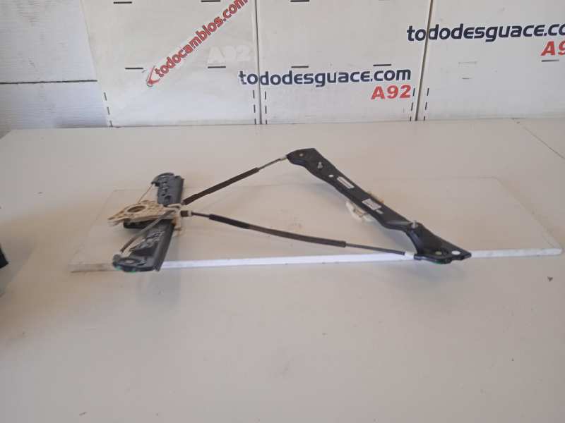 ELEVALUNAS DELANTERO IZQUIERDO BMW SERIE 1 BERLINA (E81/E87) 116d