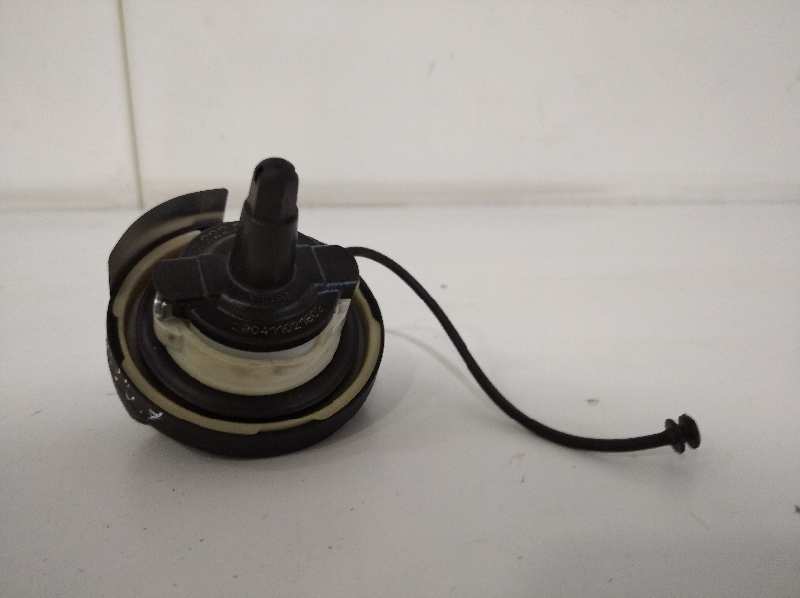 TAPON COMBUSTIBLE foto 2