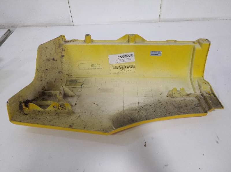 EXTENSION GUARDABARROS IZQUIERDO MERCEDES-BENZ ANTOS BM 963.XXX 2-ACHSER 18XX 4x2 OM470 SZM M ClassicSpace