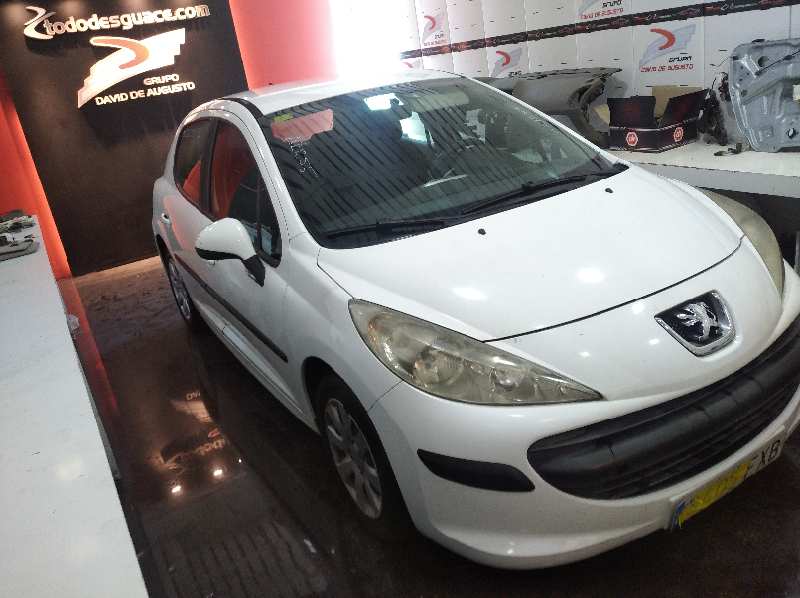 PEUGEOT 207 Confort   |   06.07 - 12.12 foto 2