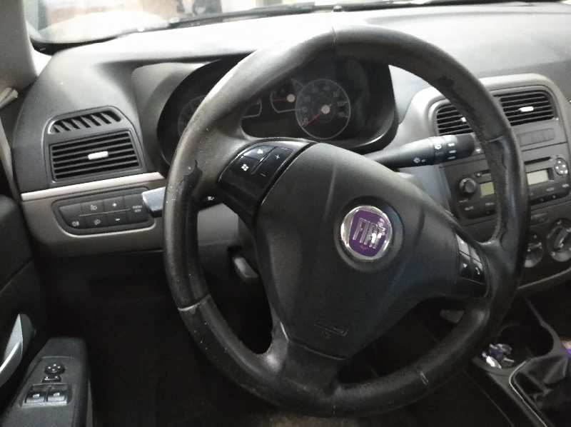FIAT GRANDE PUNTO (199) *   |   0.05 - ... foto 9