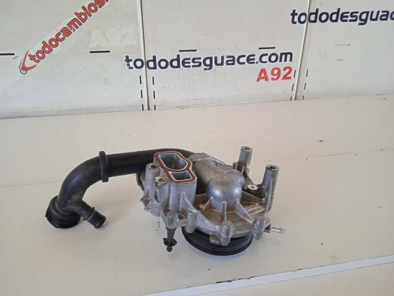 BOMBA AGUA MERCEDES CLASE C (W204) LIM. C 220 CDI BlueEfficiency (204.002)   |   01.11 - 12.14