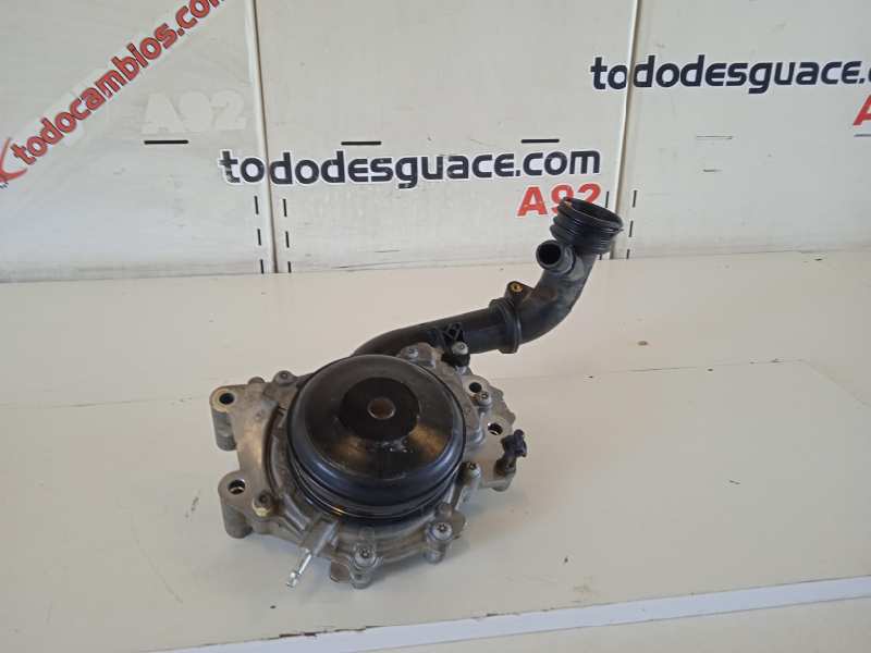 BOMBA AGUA MERCEDES CLASE C (W204) LIM. C 220 CDI BlueEfficiency (204.002)   |   01.11 - 12.14