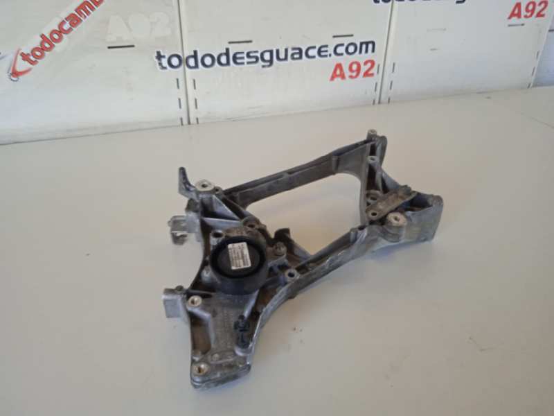 SOPORTE ALTERNADOR MERCEDES CLASE C (W204) LIM. C 220 CDI BlueEfficiency (204.002)   |   01.11 - 12.14