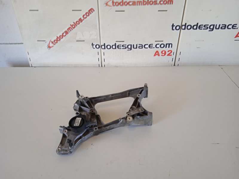 SOPORTE ALTERNADOR MERCEDES CLASE C (W204) LIM. C 220 CDI BlueEfficiency (204.002)   |   01.11 - 12.14