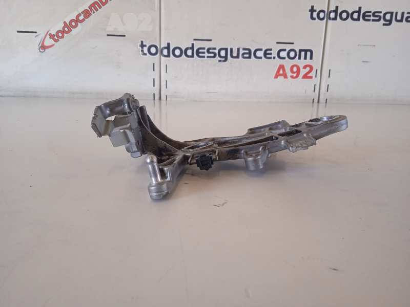 SOPORTE MERCEDES CLASE C (W204) LIM. C 220 CDI BlueEfficiency (204.002)   |   01.11 - 12.14