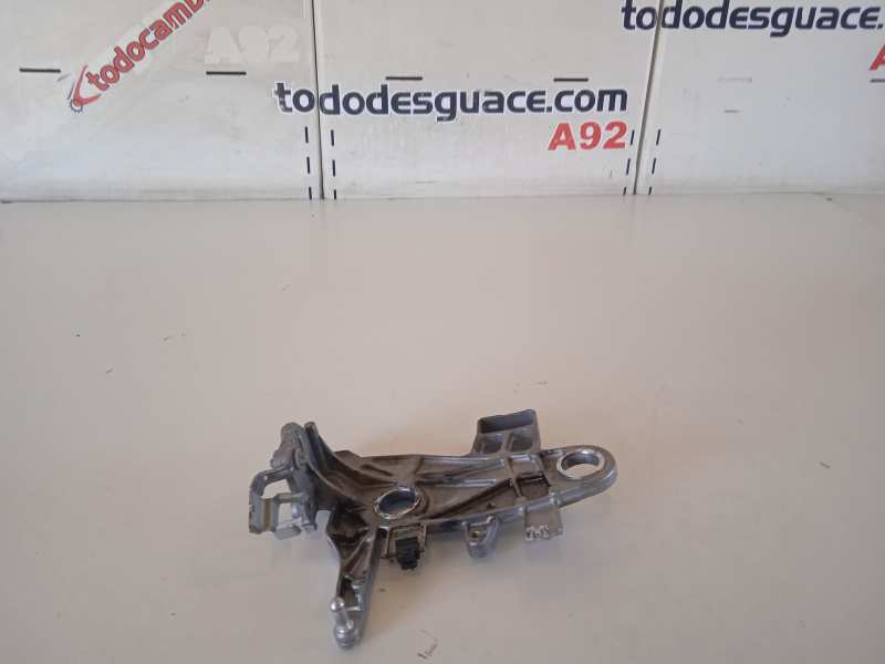 SOPORTE MERCEDES CLASE C (W204) LIM. C 220 CDI BlueEfficiency (204.002)   |   01.11 - 12.14