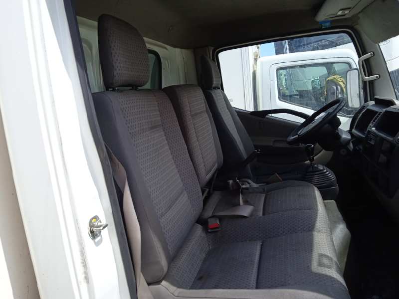 NISSAN CABSTAR ->09.06 Cabstar 28.xx Cabina simple Cabina individual   |   08.06 - 12.11 foto 12
