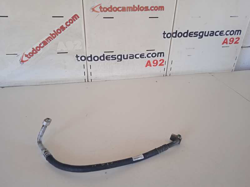 TUBO AIRE ACONDICIONADO IVECO DAILY CAJA CERRADA (1999 =>) 35 - C 14 Caja cerrada, techo sobreelevado   |   09.04 - 12.06