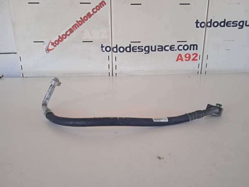 TUBO AIRE ACONDICIONADO IVECO DAILY CAJA CERRADA (1999 =>) 35 - C 14 Caja cerrada, techo sobreelevado   |   09.04 - 12.06