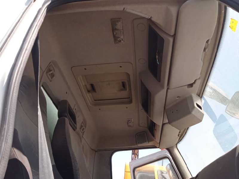 RENAULT PREMIUM DISTRIBUTION Fg 4x2 Corto Motor 7,2 Ltr. - 206 kW Diesel
