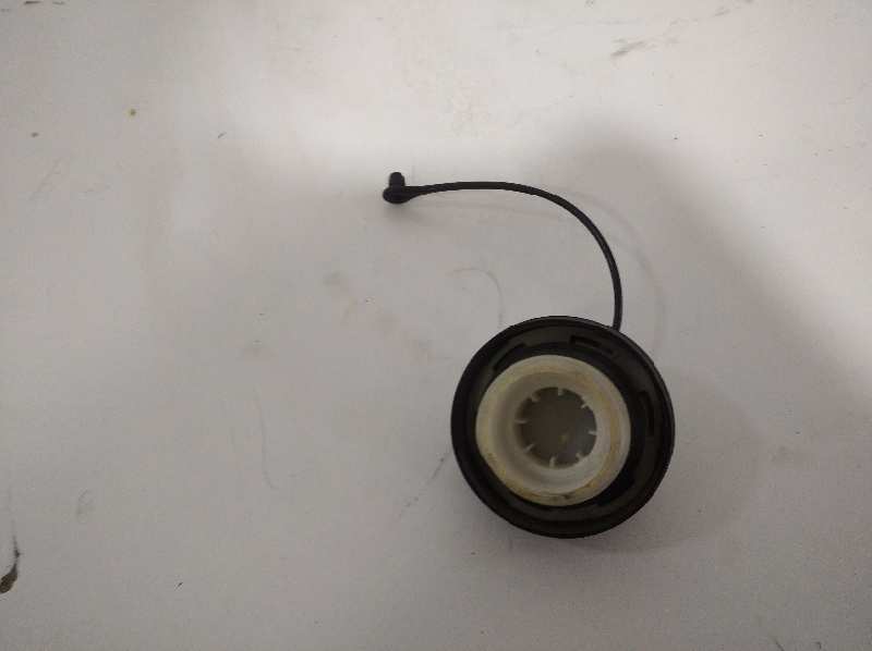 TAPON COMBUSTIBLE foto 2