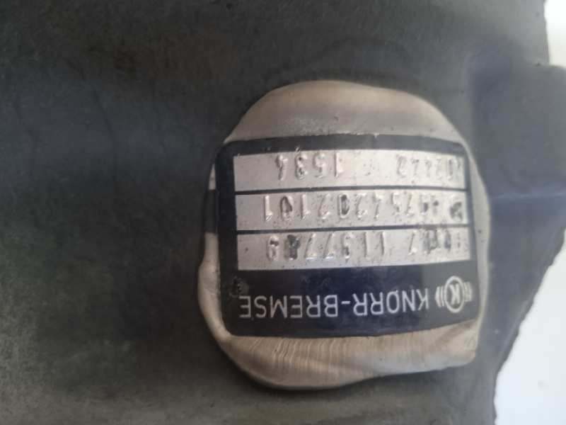 PINZA DE FRENO TRASERA DERECHA MERCEDES-BENZ ATEGO 6 CYL. 4X4 2005 -> *