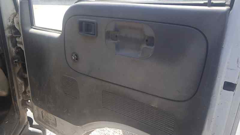 NISSAN CABSTAR TL110.35   |   01.95 - 12.02 foto 5