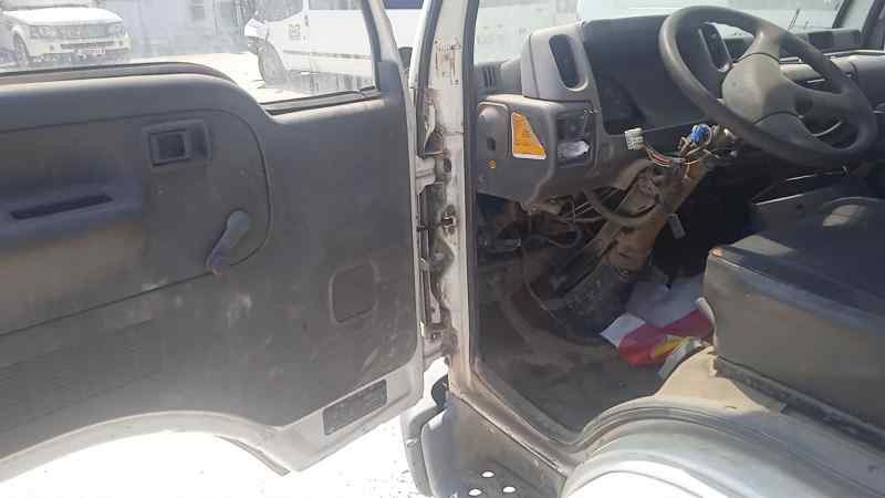 NISSAN CABSTAR TL110.35   |   01.95 - 12.02 foto 6