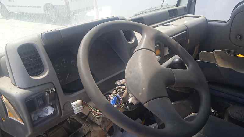 NISSAN CABSTAR TL110.35   |   01.95 - 12.02 foto 8