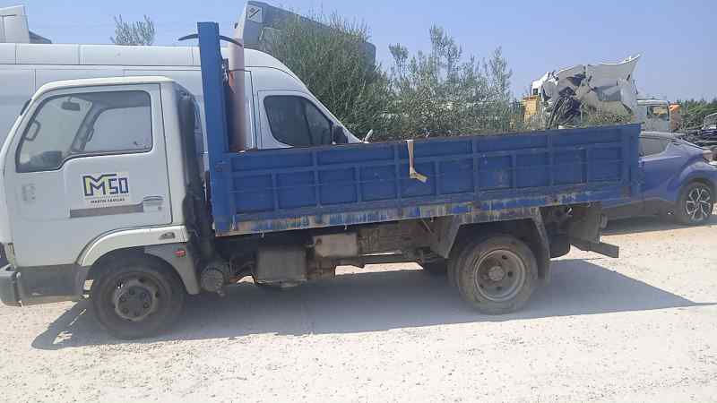 NISSAN CABSTAR TL110.35   |   01.95 - 12.02 foto 11
