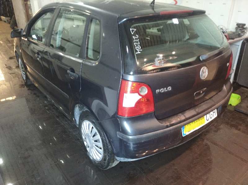 VOLKSWAGEN POLO (9N1) Conceptline   |   11.01 - 12.03 foto 7