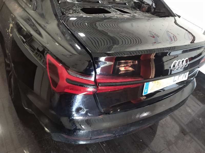 AUDI A6 BERLINA (4K)  SÉRIE 5 BERLINA  C8 F2    |   01.18 - 12.21 foto 9