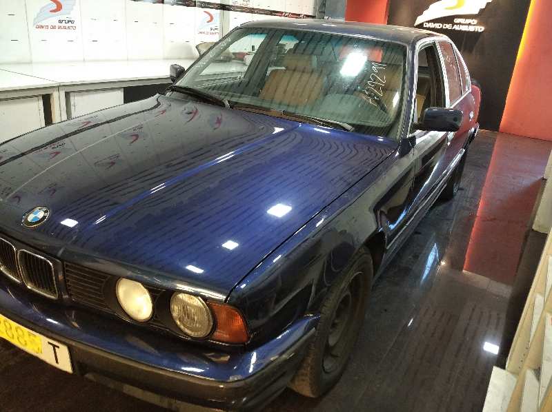BMW SERIE 5 BERLINA (E34) 518i   |   01.93 - ... foto 2