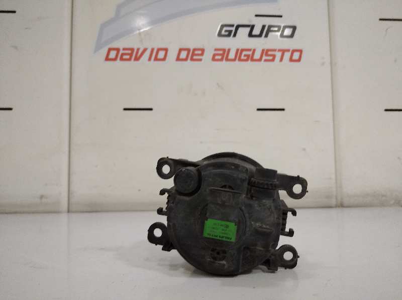 FARO ANTINIEBLA IZQUIERDO foto 2