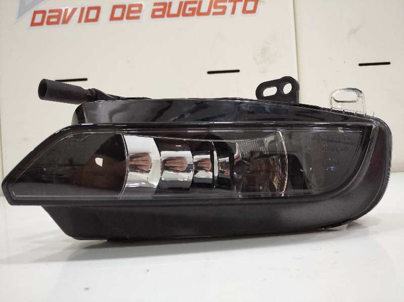 PILOTO ANTINIEBLA DELANTERO DERECHO » OTROS... » SIN IDENTIFICAR