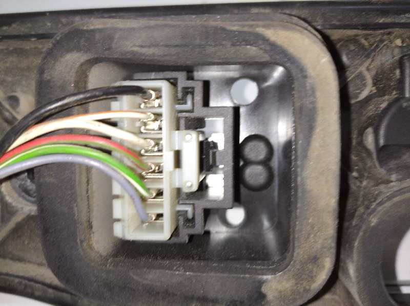 PORTALAMPARAS TRASERO IZQUIERDO foto 4