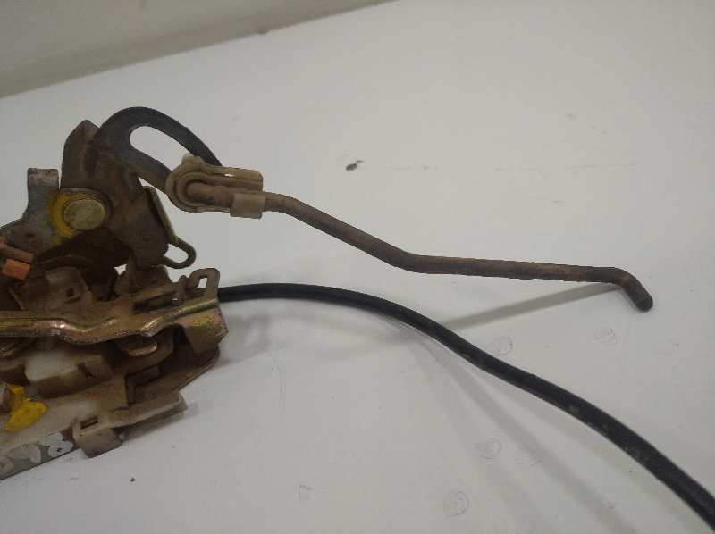 CERRADURA MALETERO / PORTON foto 4
