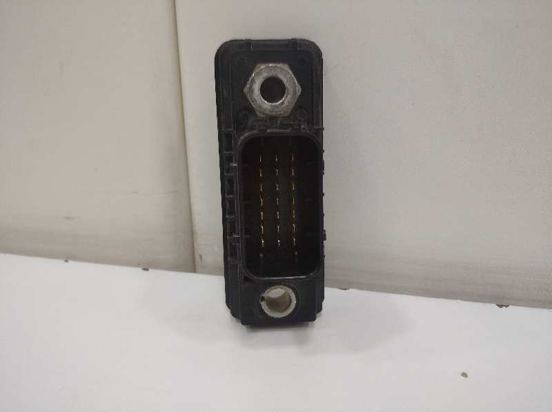 ALOJAMIENTO DEL CONECTOR foto 3