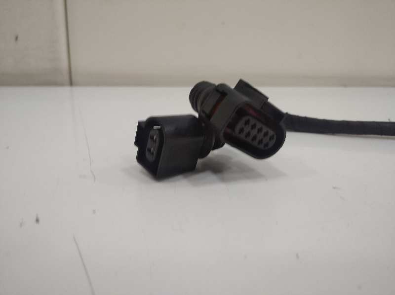ALOJAMIENTO DEL CONECTOR foto 3