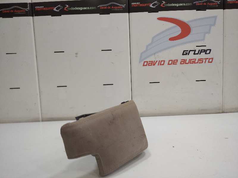 APOYABRAZOS CENTRAL BMW SERIE 3 TOURING (E46) 320d Edition Advance   |   03.03 - ...