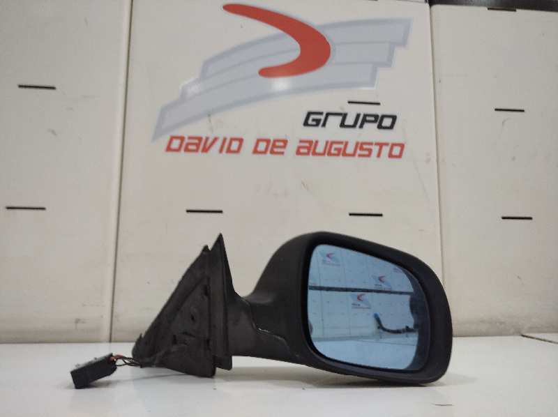 RETROVISOR DERECHO ELECTRICO