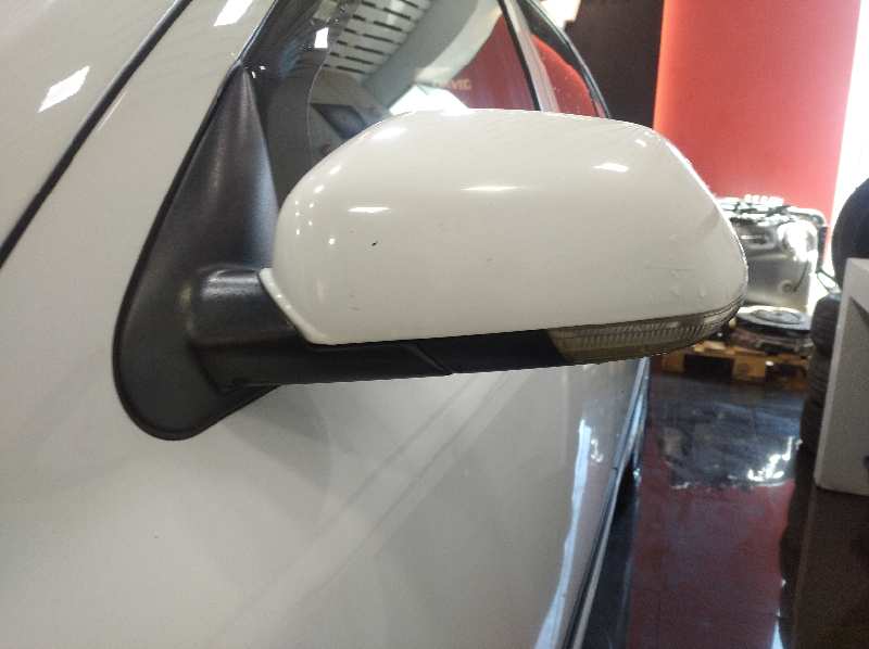 SKODA OCTAVIA BERLINA (1Z3) Active   |   0.04 - ... foto 7