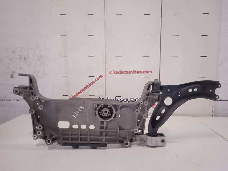 CUNA MOTOR VOLKSWAGEN TIGUAN (5N2) R-Line BlueMotion   |   01.15 - 12.16
