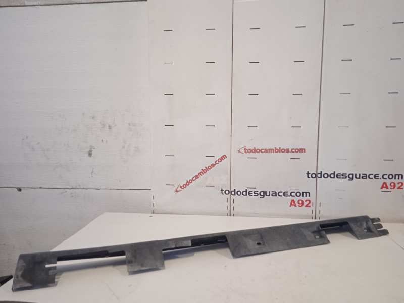 FALDON LATERAL LAND ROVER RANGE ROVER SPORT V6 TD HSE   |   01.05 - 12.09