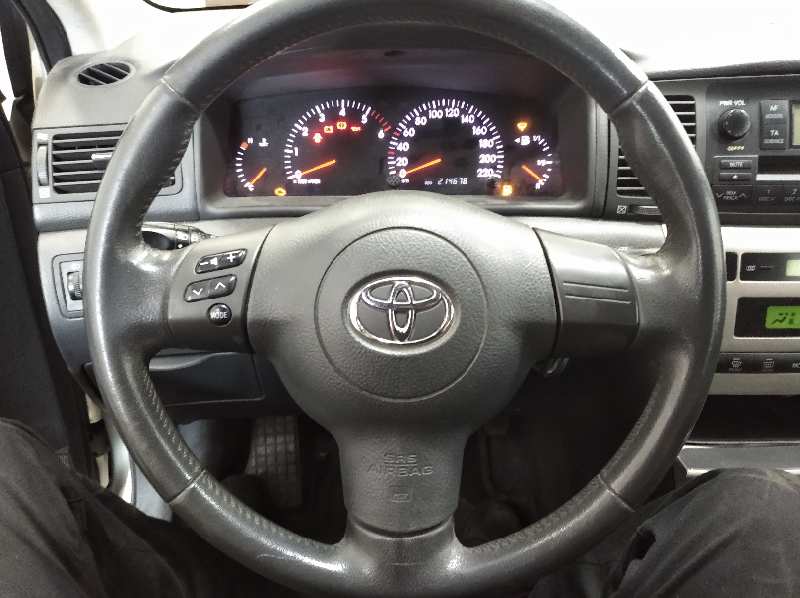 TOYOTA COROLLA (E12) 2.0 D-4D Linea Luna Berlina   |   10.01 - 12.04
