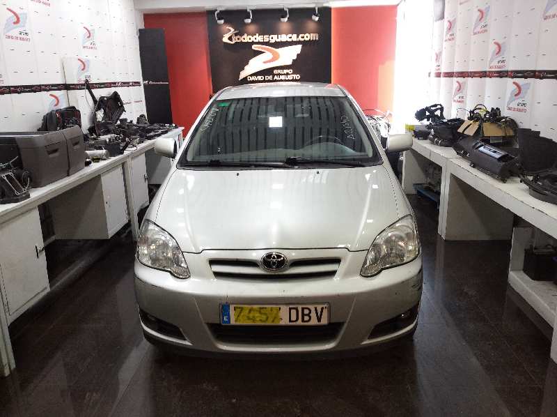 TOYOTA COROLLA (E12) 2.0 D-4D Linea Luna Berlina   |   10.01 - 12.04