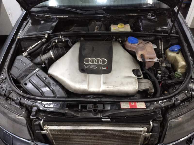 AUDI A4 BERLINA (8E) 2.7 TDI (DPF)   |   12.05 - 12.07