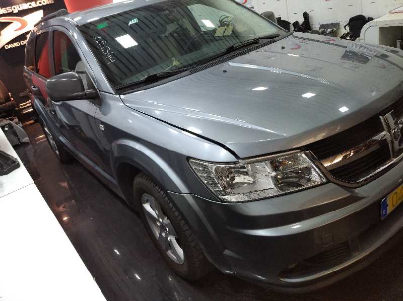 DODGE JOURNEY SE   |   05.08 - 12.11 foto 2