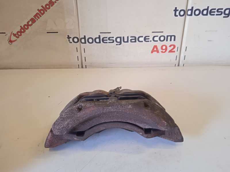PINZA DE FRENO DELANTERA DERECHA
