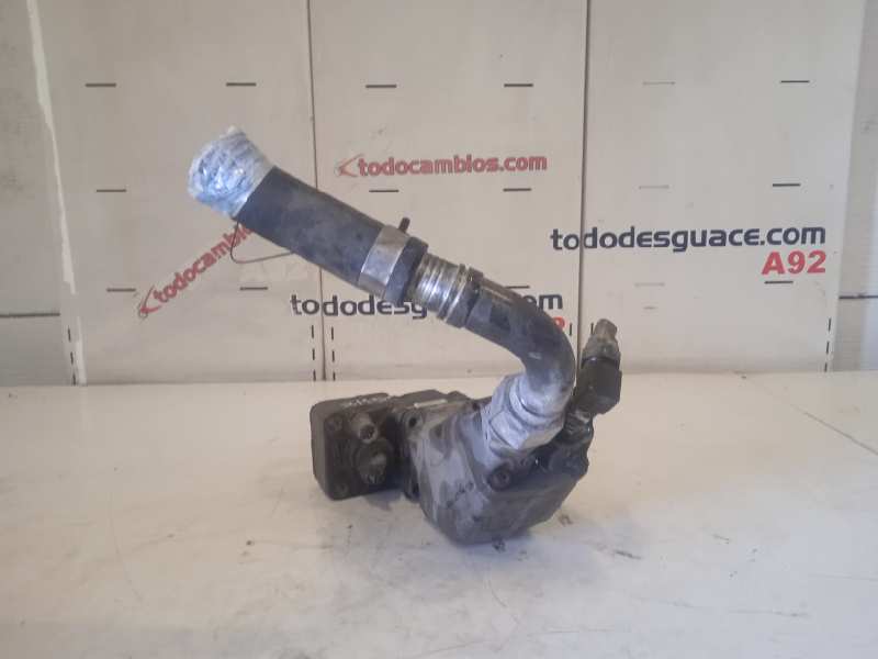 TOMA DE FUERZA MERCEDES ACTROS BM 963.XXX 3-ACHSER 25XX 6x2 OM473 SZM L BigSpace   |   05.13 - ...