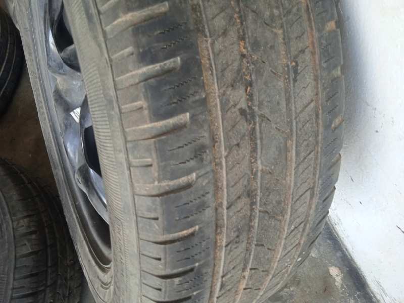 JUEGO DE RUEDAS COMPLETAS TOYOTA RAV 4 Active   |   01.14 - 12.15