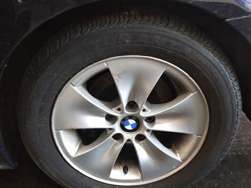 BMW SERIE 3 BERLINA (E90) 320d   |   09.07 - 12.10 foto 10