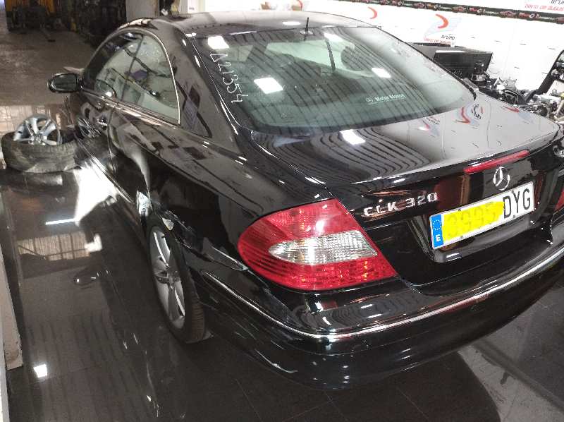 MERCEDES CLASE CLK (W209) COUPE 320 CDI (209.320)   |   05.05 - 12.09 foto 7