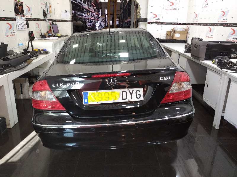MERCEDES CLASE CLK (W209) COUPE 320 CDI (209.320)   |   05.05 - 12.09 foto 10