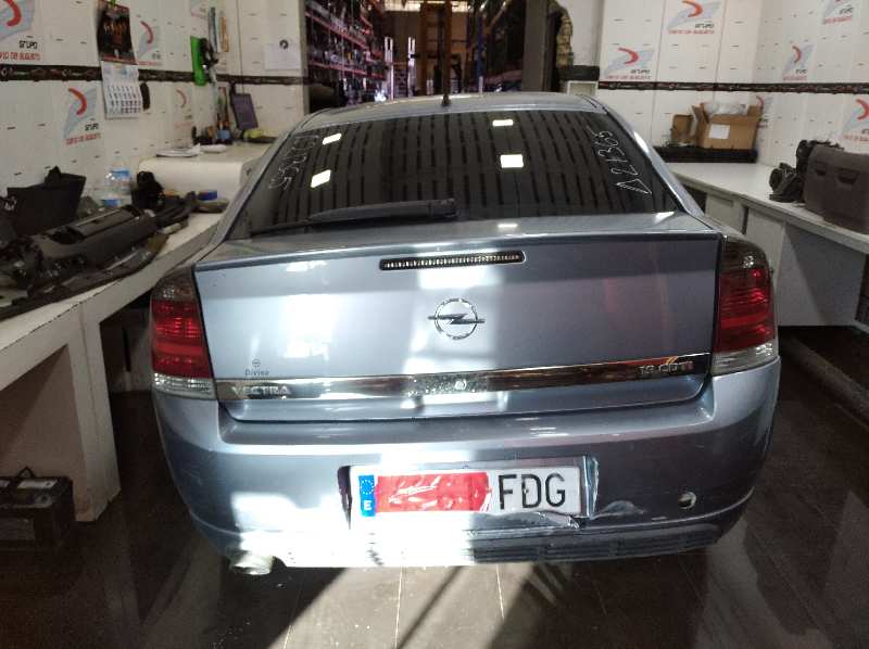 OPEL VECTRA C BERLINA Cosmo   |   07.05 - 12.07 foto 8