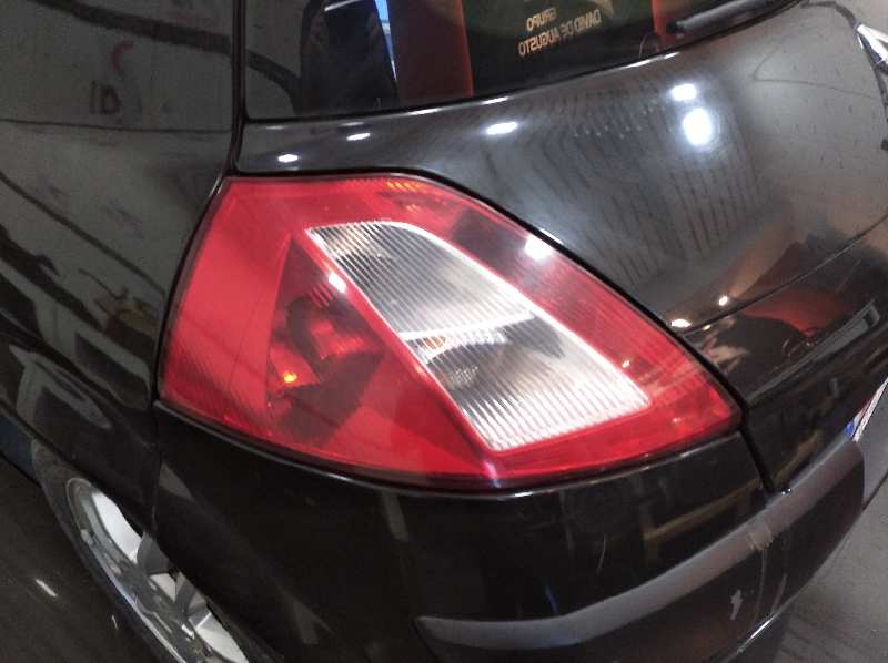 RENAULT MEGANE II BERLINA 5P Confort Authentique   |   07.02 - 12.05 foto 9