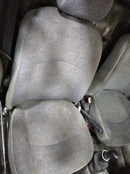 NISSAN KUBISTAR (X76) 1.5 dCi Turbodiesel CAT Motor 1,5 Ltr. - 50 kW dCi Turbodiesel CAT foto 8