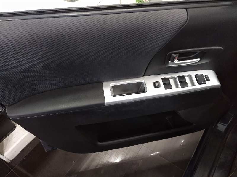 MAZDA 5 BERL. (CR) 2.0 CRTD Active+ (105kW)   |   07.05 - 12.10 foto 11