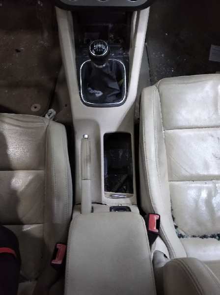 VOLKSWAGEN EOS (1F7) 1.4   |   10.07 - 12.10